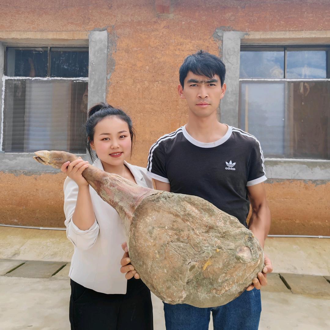 曹婷