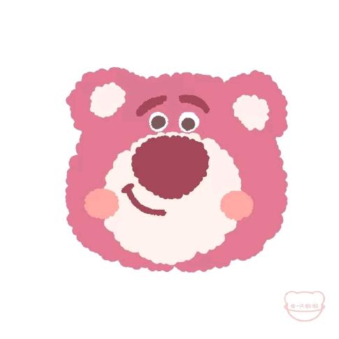 美美的手指甲盖