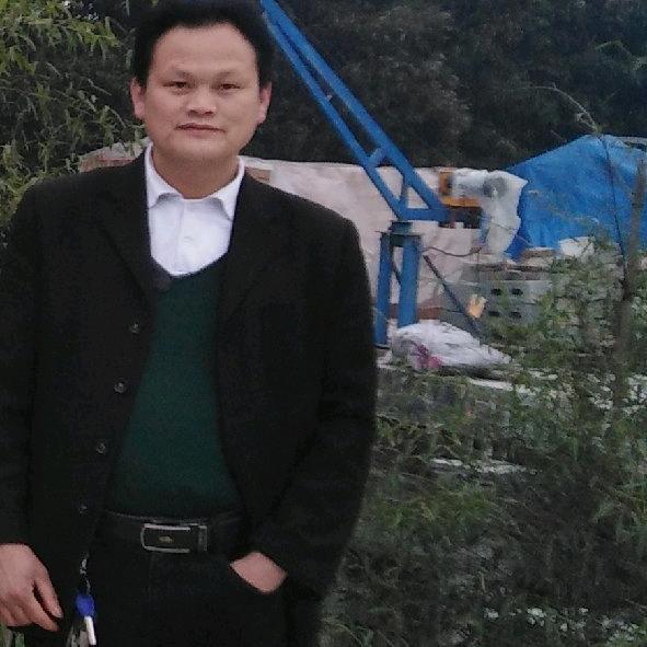 是个傻叉