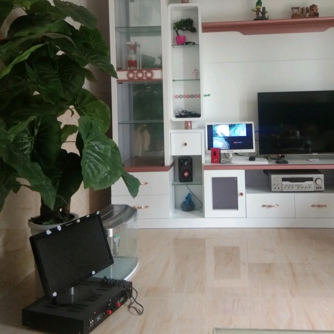 夜辰^O^喜欢花草