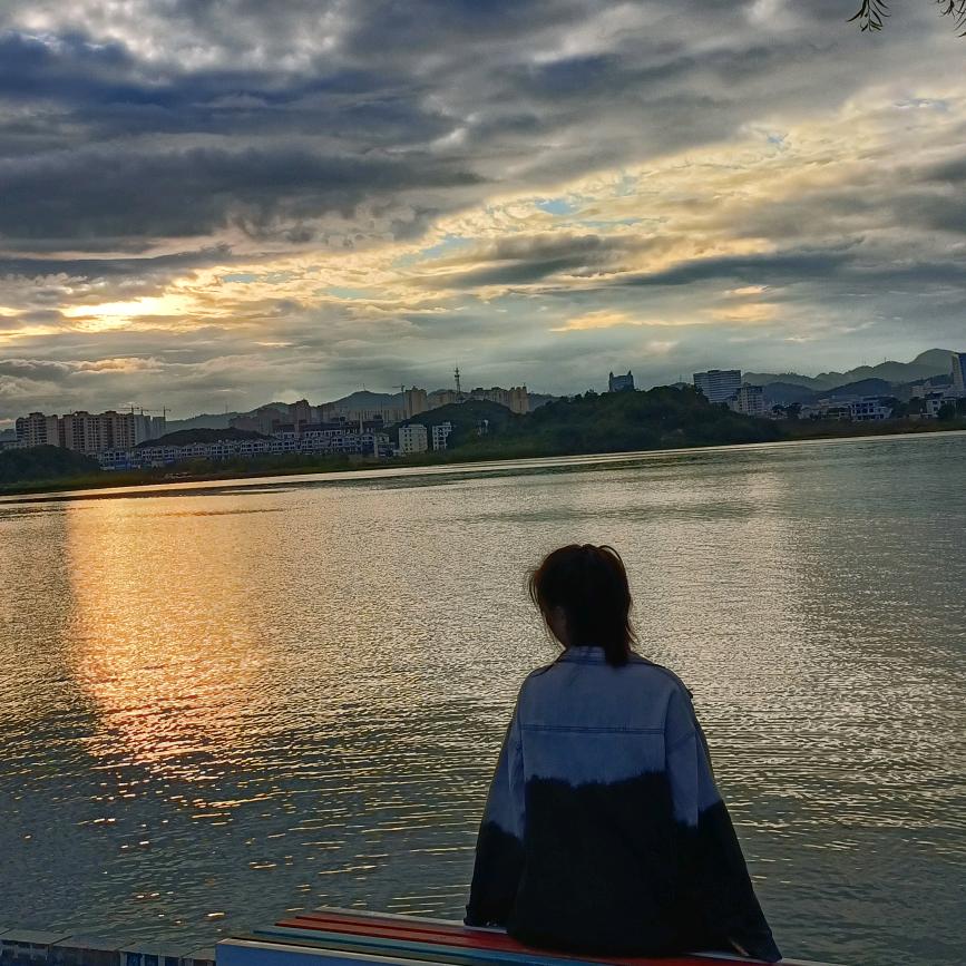 真挚偏爱成瘾🇨🇳