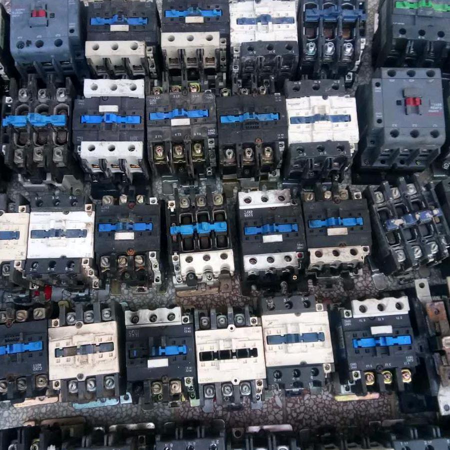 专业回收接触器，PLC模块变频器等