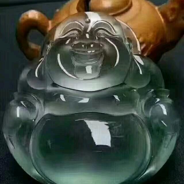 卫卫