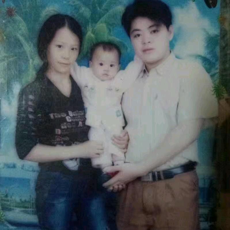 四川辉哥爱唱歌