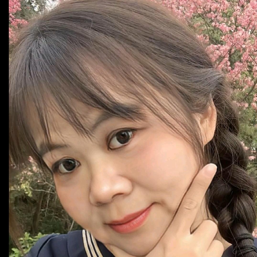 英子
