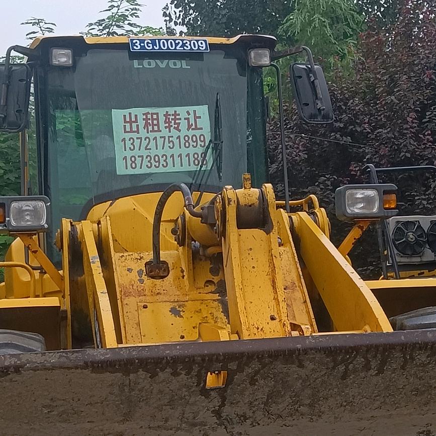 濮阳铲车哥。