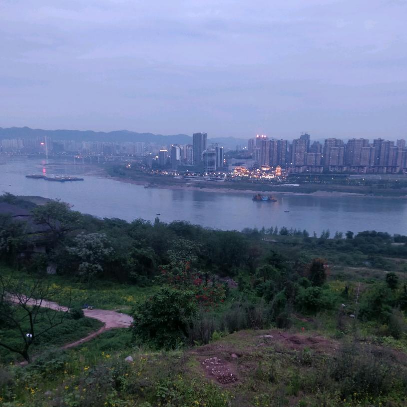 指尖烟🚬
