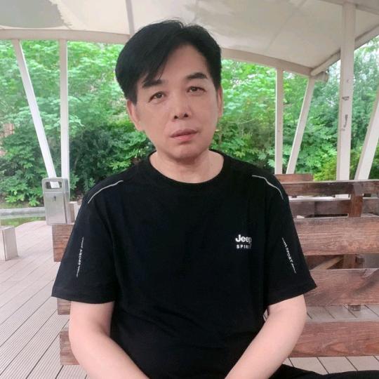 吕哥爱唱歌🎤8226🐠