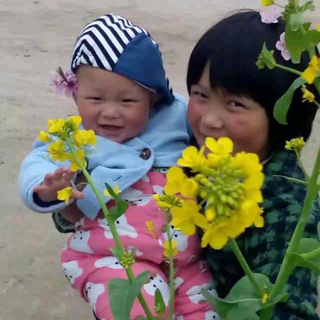 傻傻的，傻傻的，哦哦