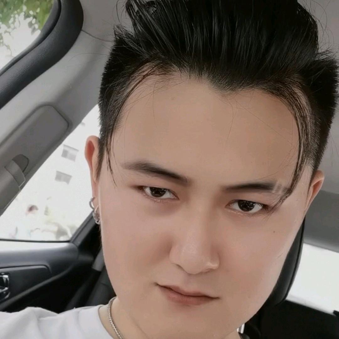 小诗弟丶JS