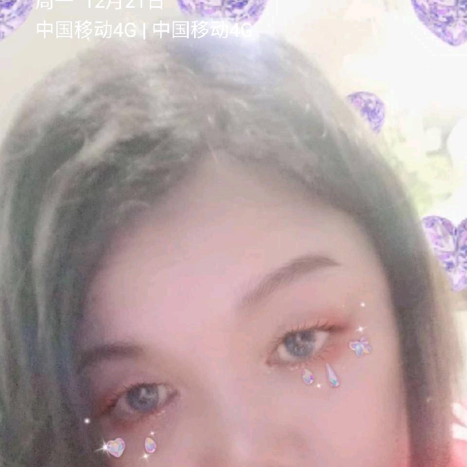 女王👸🏻为自己代言