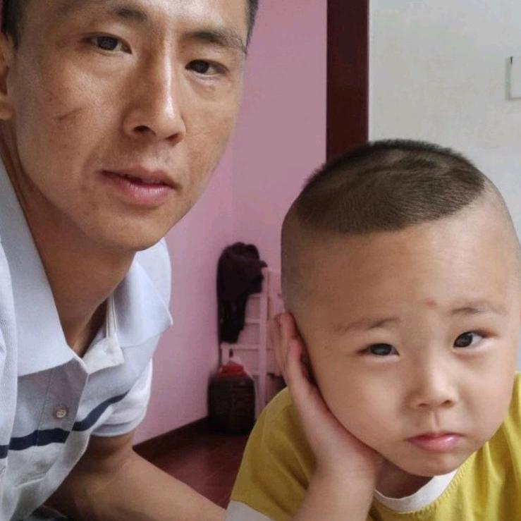 周幺哥专业制作水泥砖厂