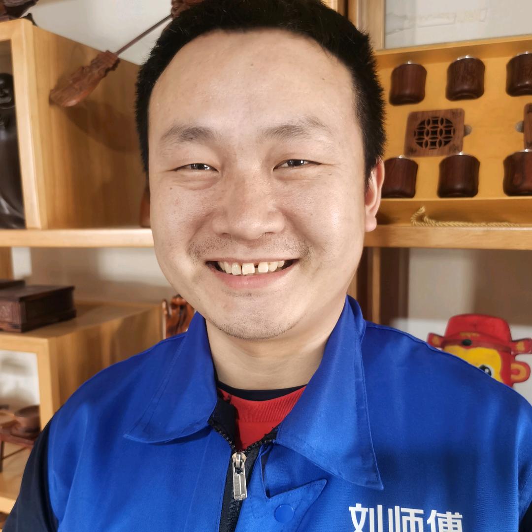 刘师傅-雅罗克家具