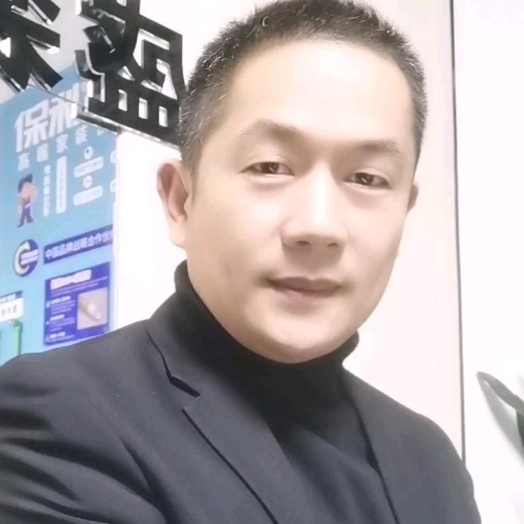 深秋龙哥