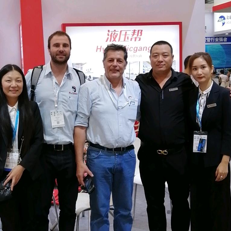 众创液压油缸（高品质油缸）