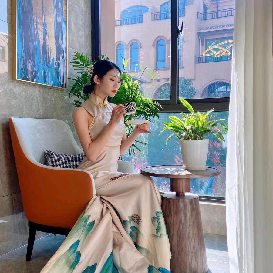 一枚175的长腿星湖人