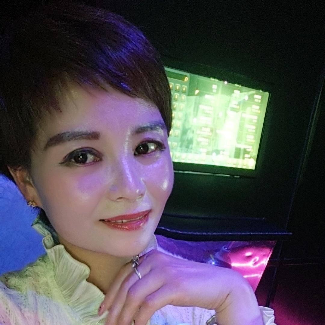 红红
