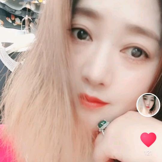 红酒女汉子（瞿知意的奶奶）