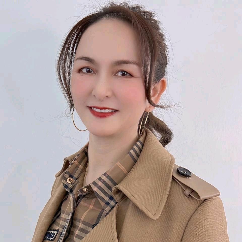 百色万家利家具赵姐