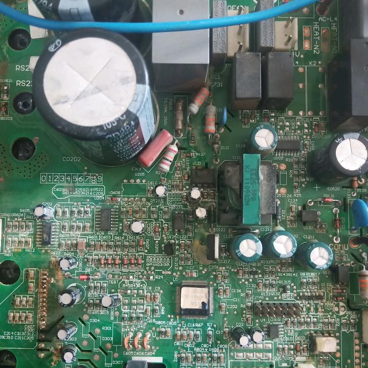 尚寨专修变频空调外机主板