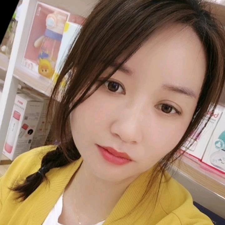 嫣然一笑拒绝连赞