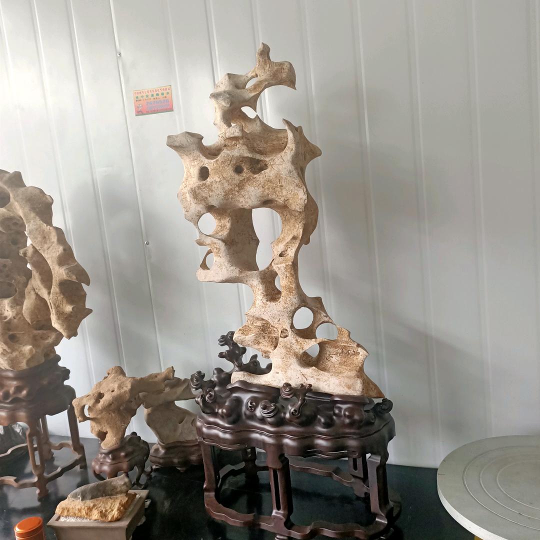 奇石竹影阁