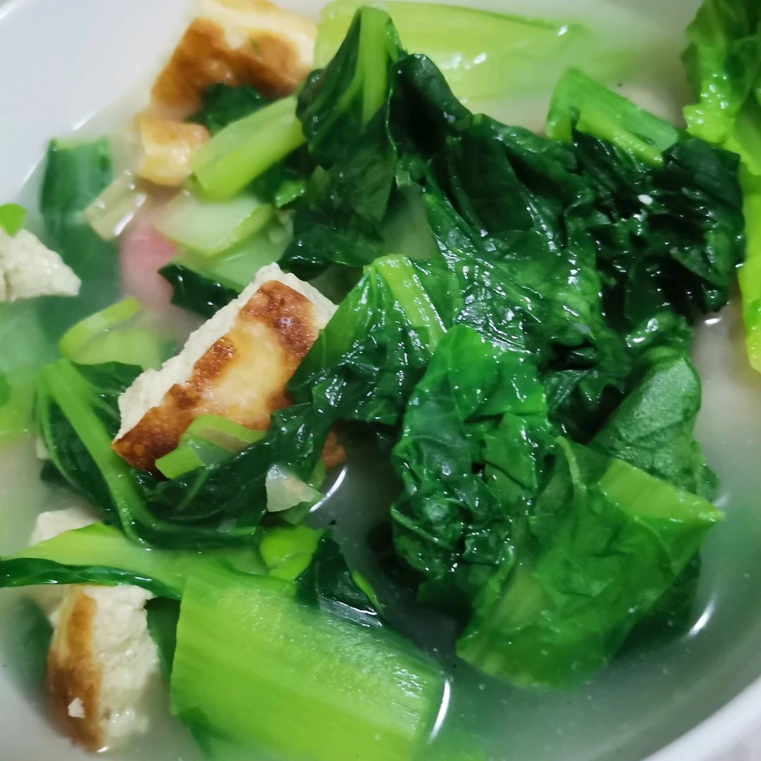 自知者不怨人，知命者不怨天