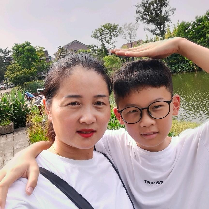 铁锅风情地锅鸡(抱石店)官方号