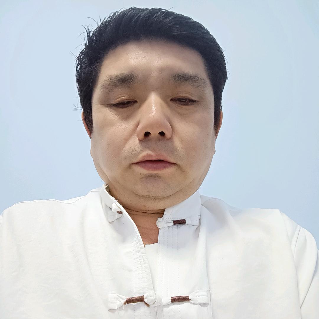 欧阳华平