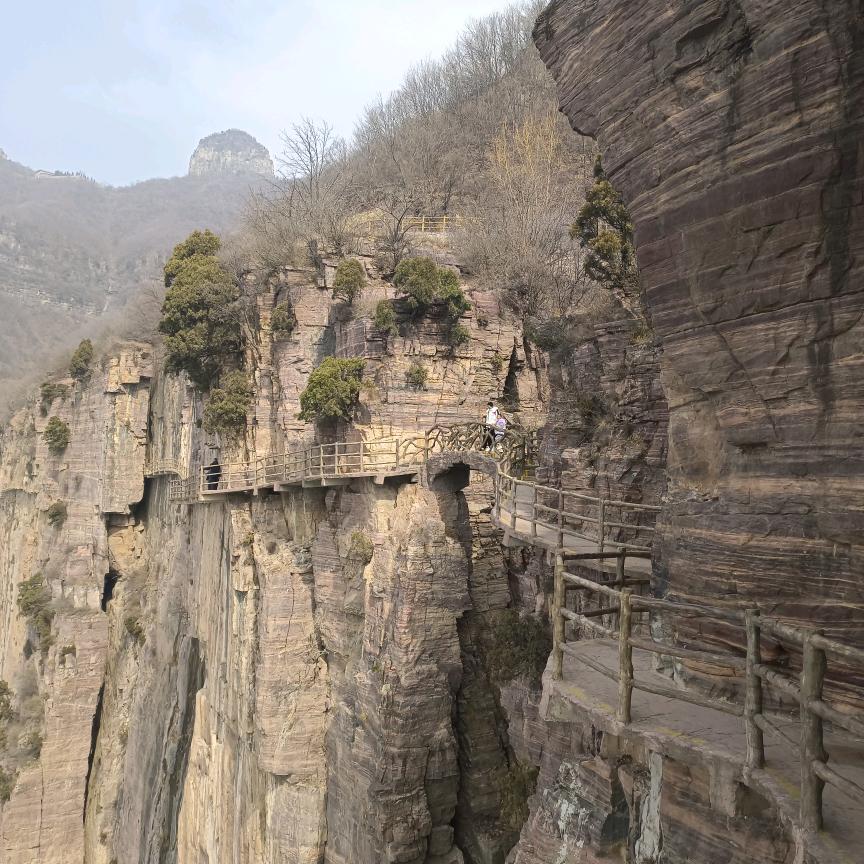 心，砸墙铲顶拆除