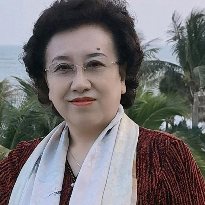 李润霞