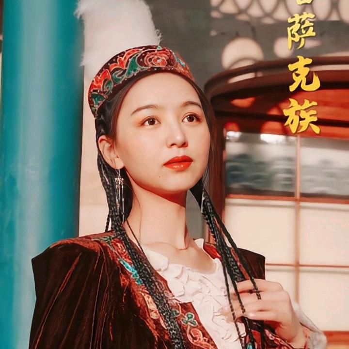 哈萨克族手工作品