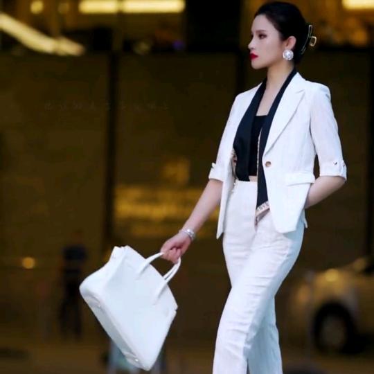 金金女装店(商品橱窗购买)