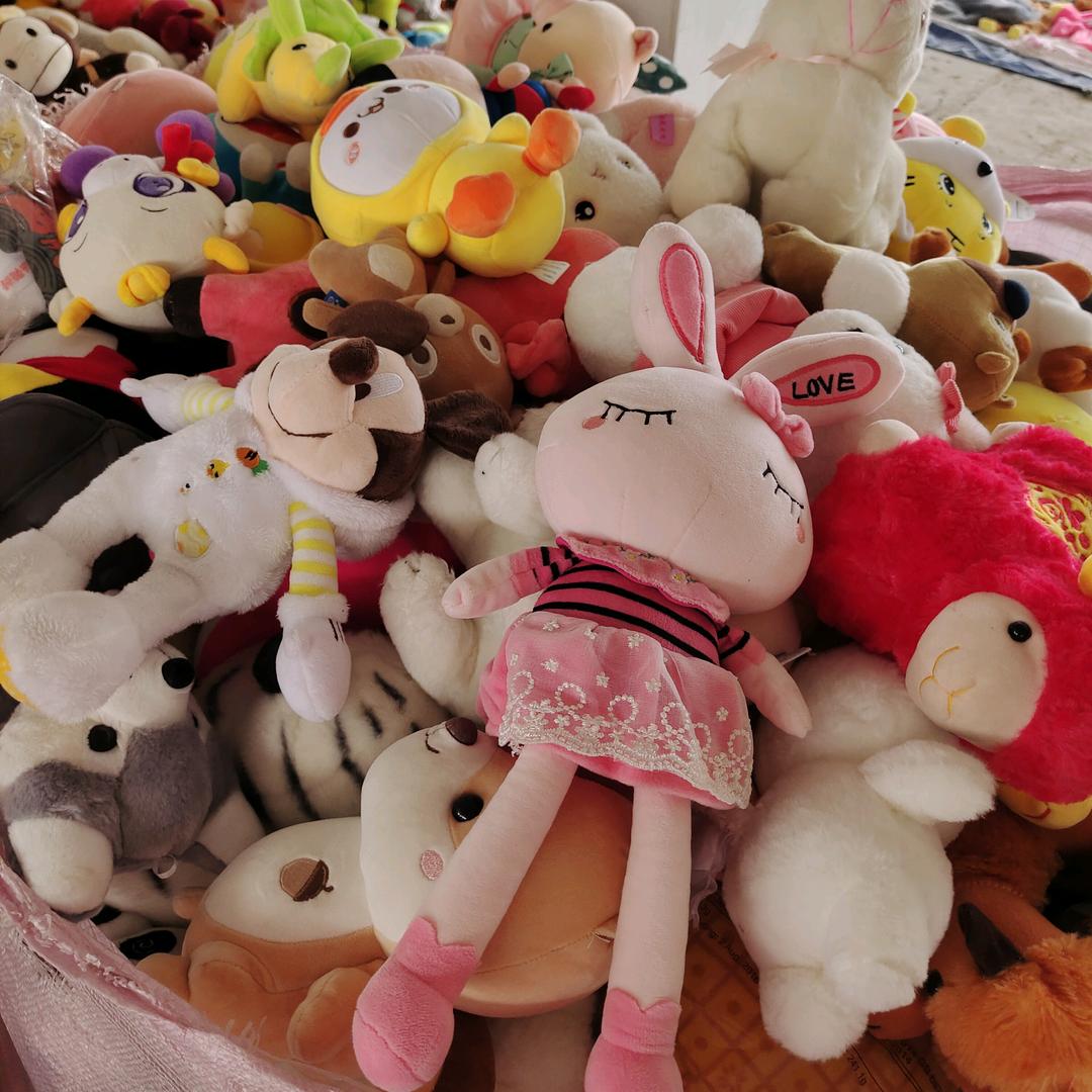 库存毛绒玩具批发