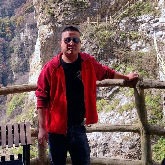 任丘市铜乐汽车销售