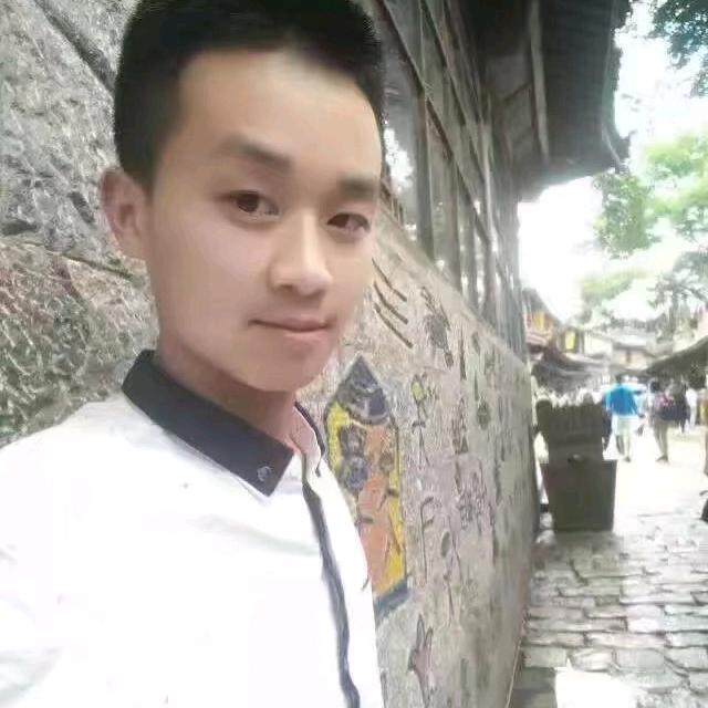 小    金