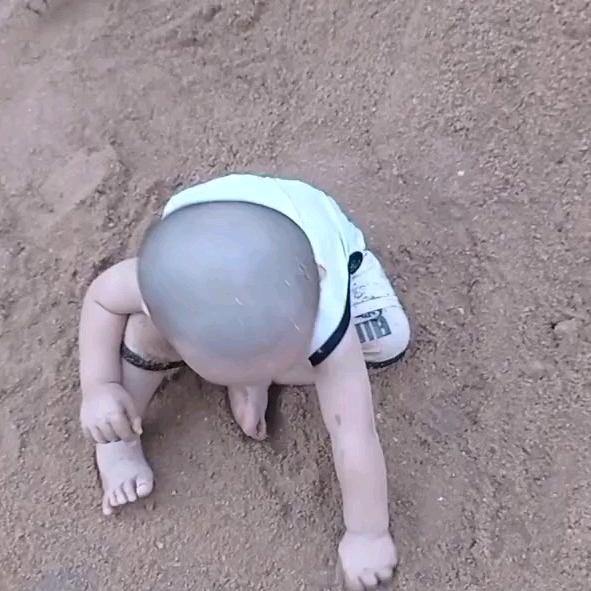 爱笑的无名
