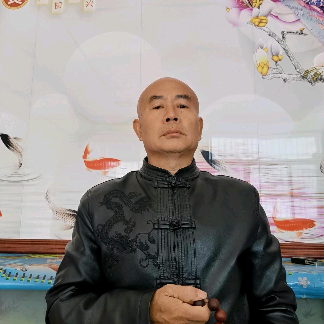 专业疏通下水道，切割门窗，打过路孔…
