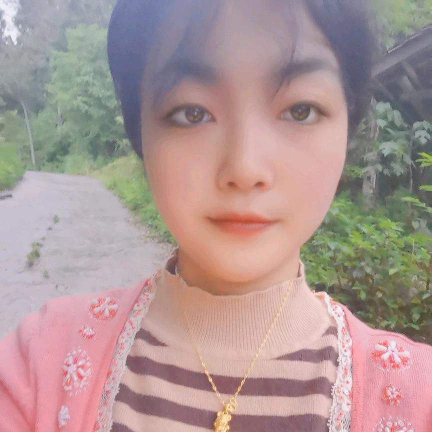 98年的养猪妹  婷妹