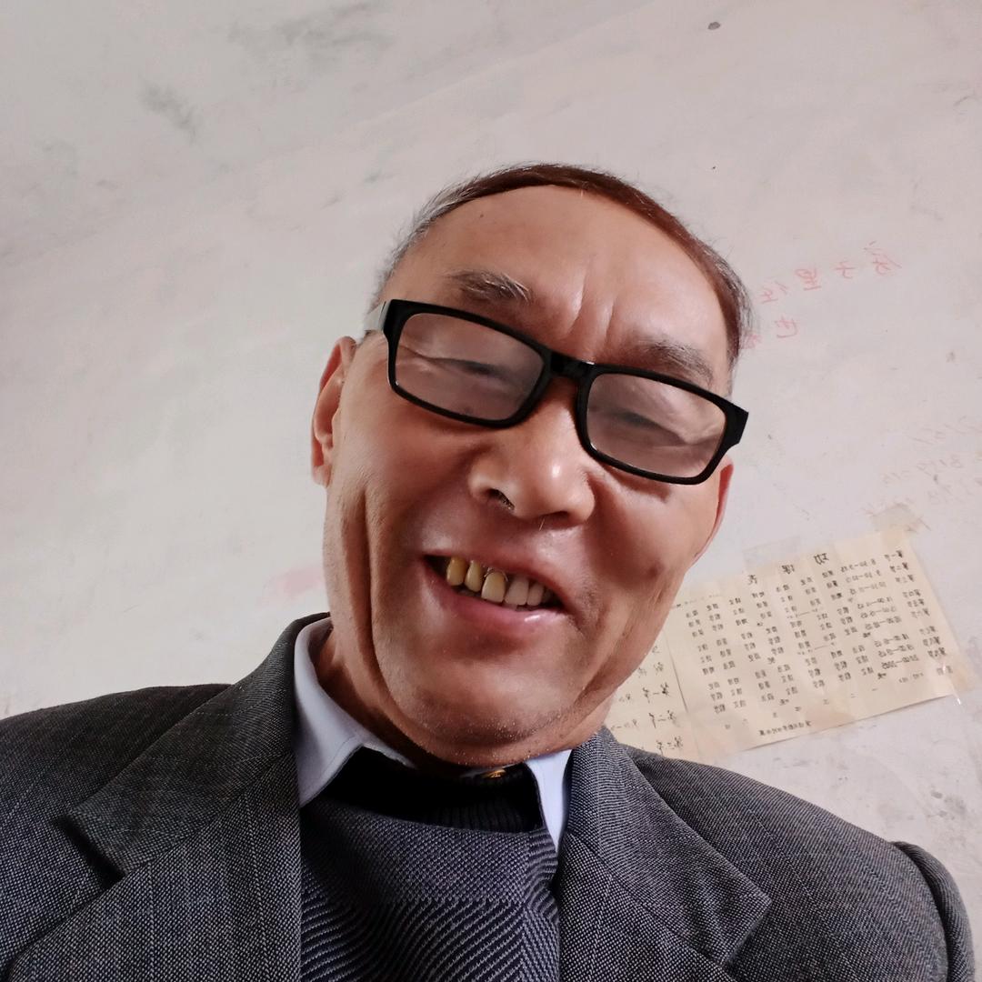 敖东山