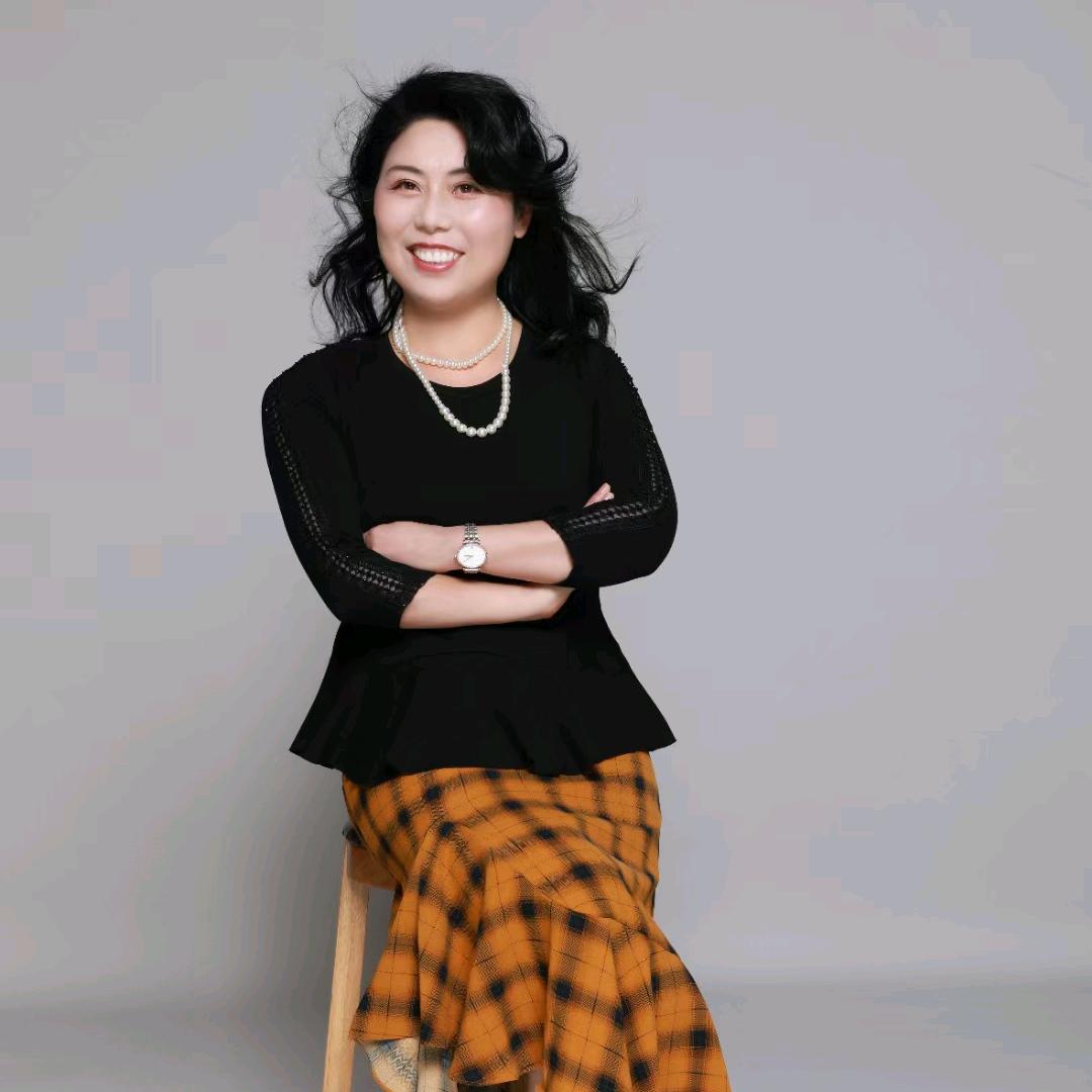 立行培训励心练字