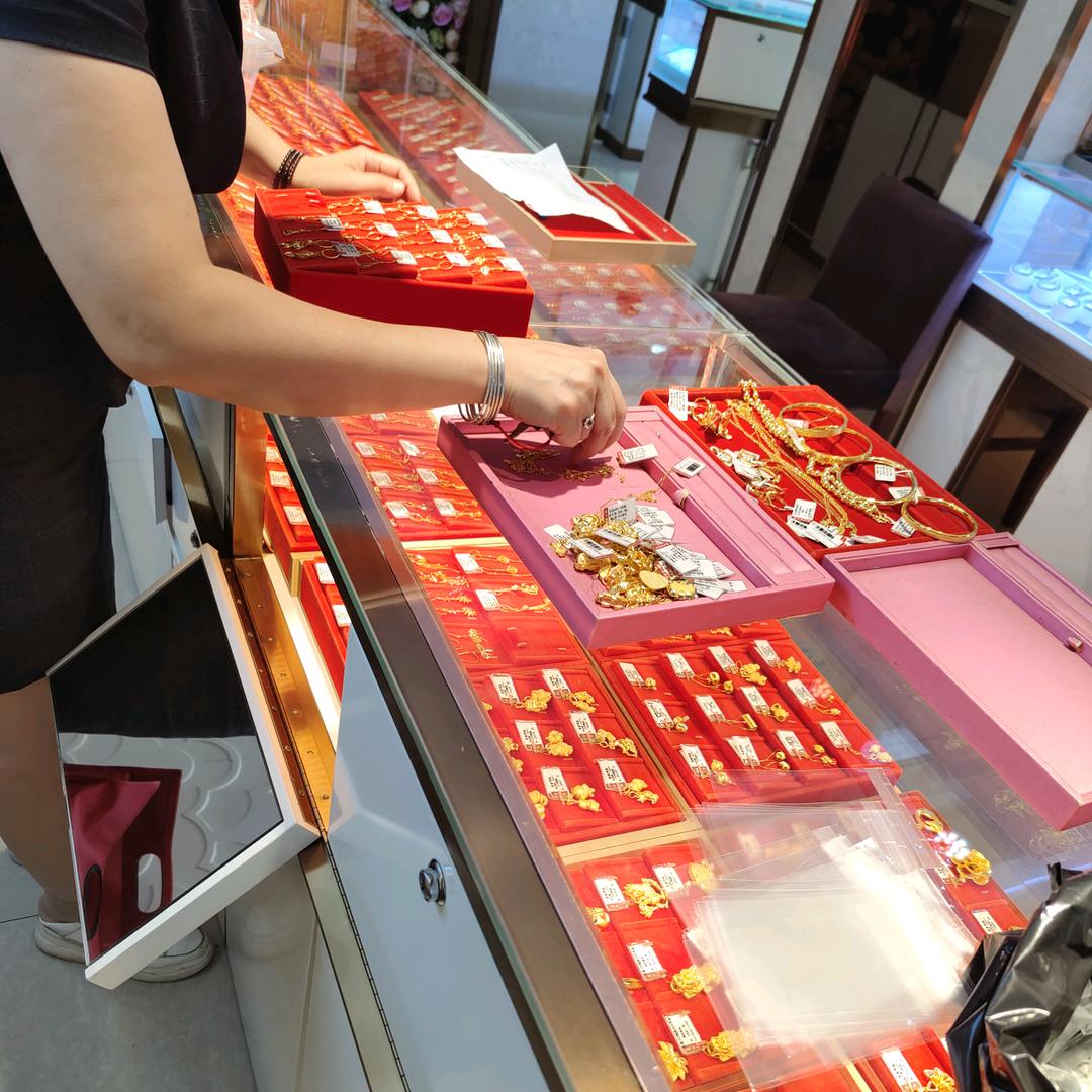 同心苑周大金黄金