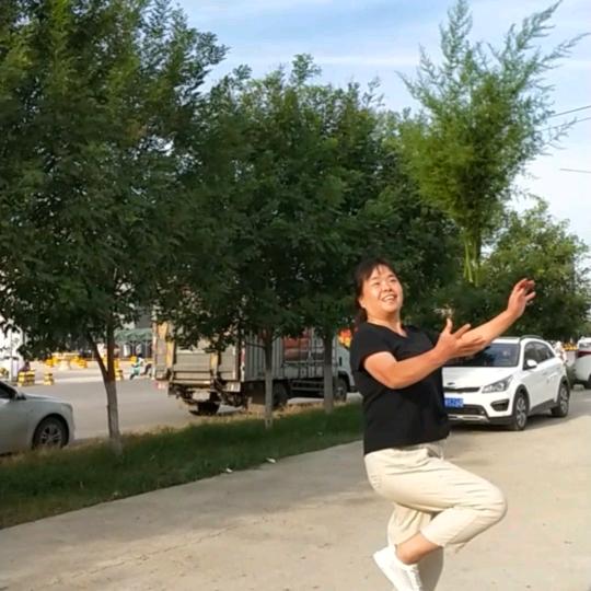 快乐（65年的蛇）