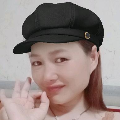 八月