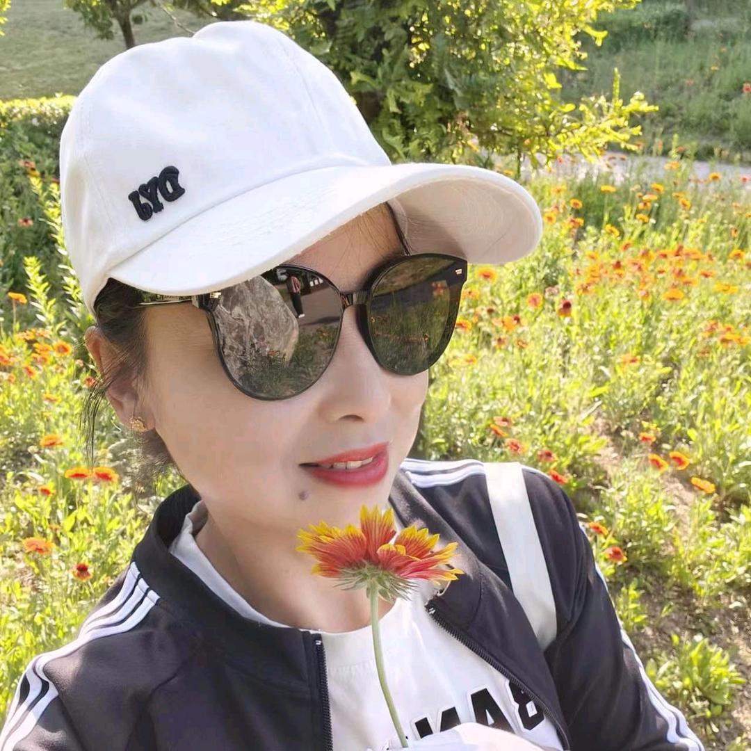 子非鱼《东湖舞之韵鼓舞团团长》