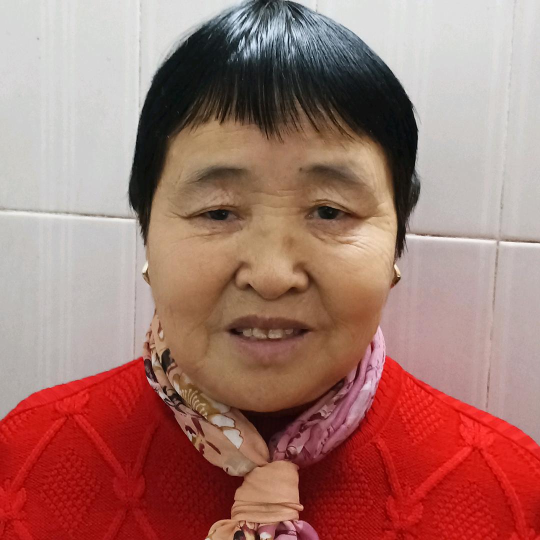 杨玉琼