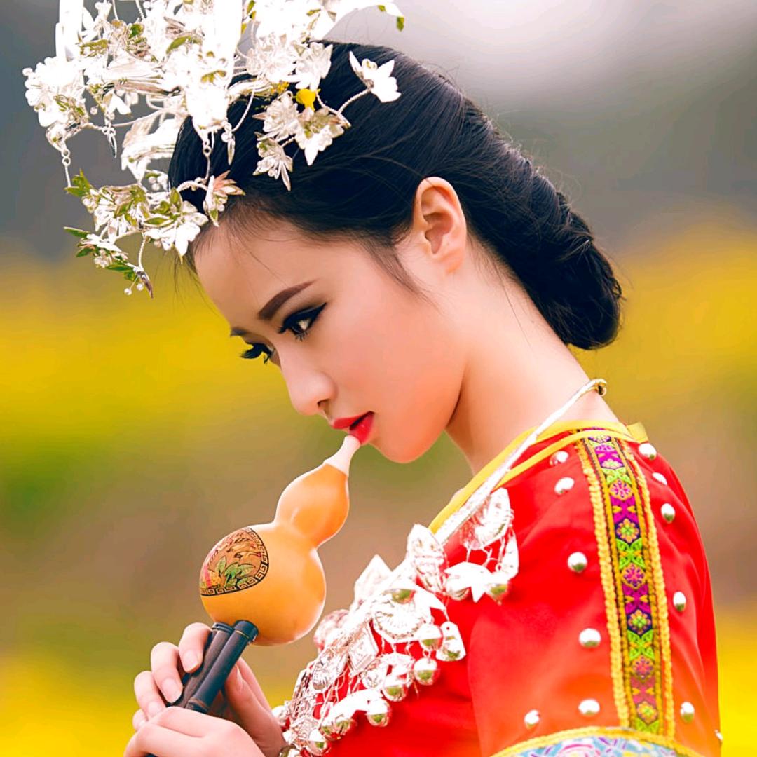 施娜
