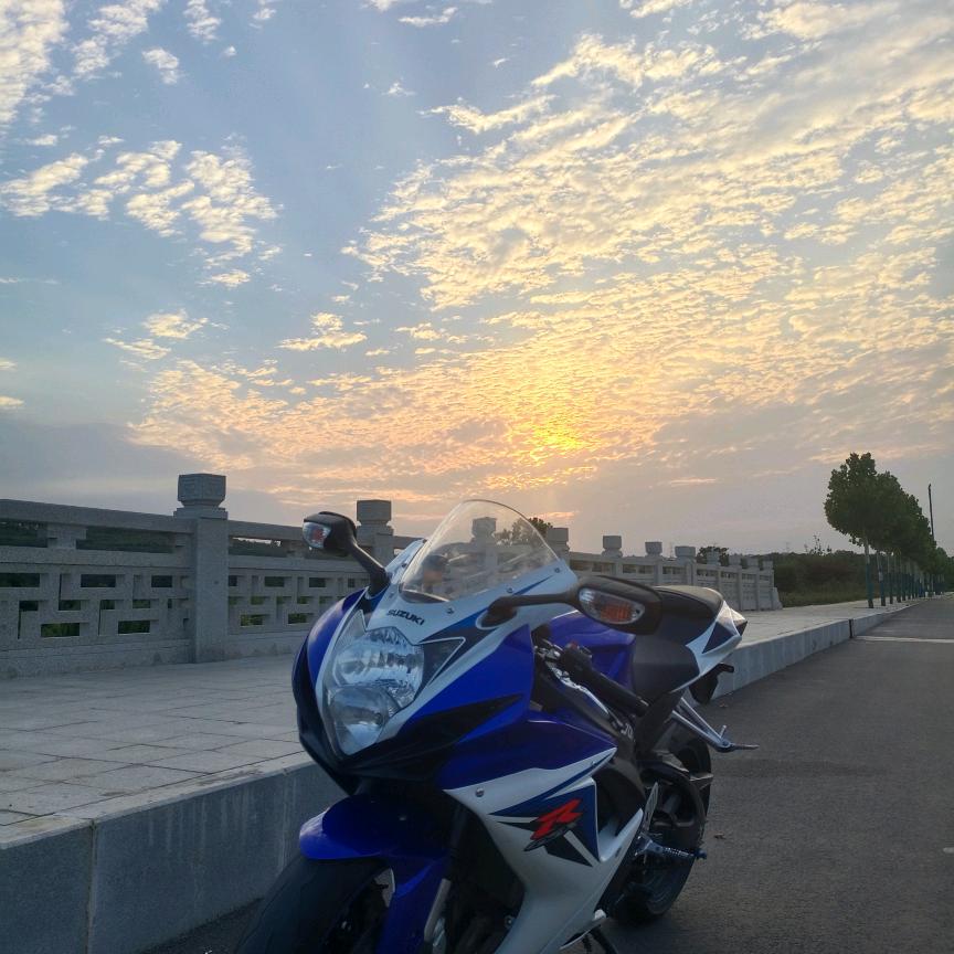 小  帆