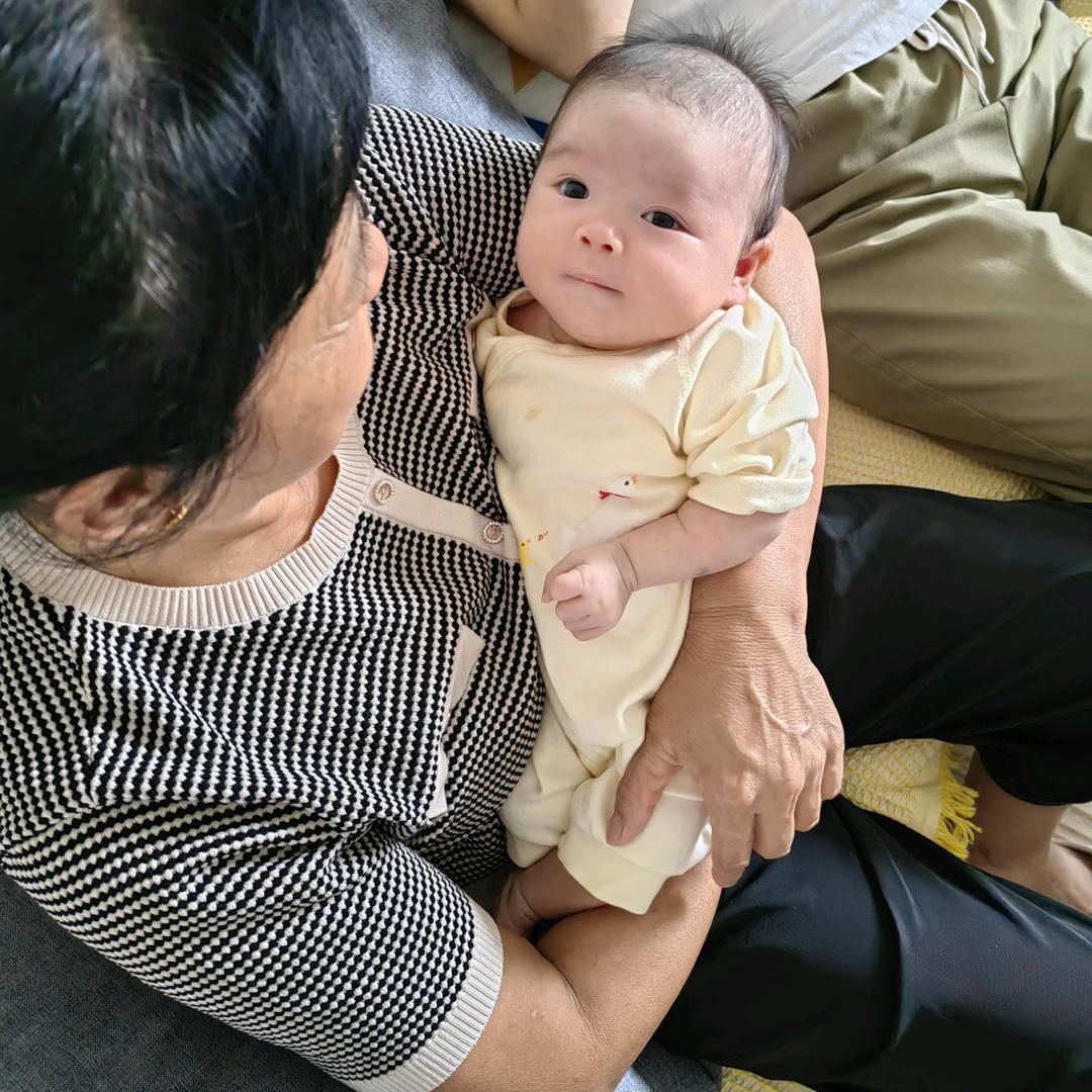 雅zz