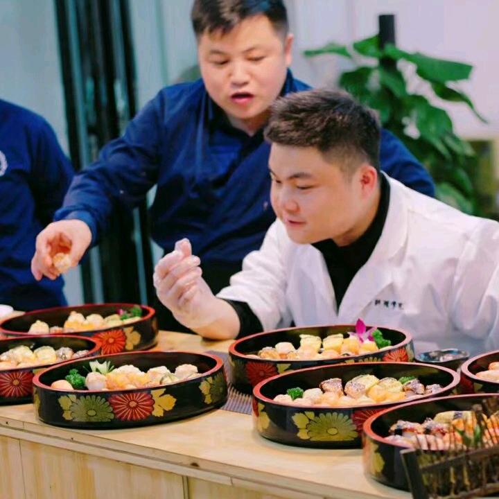 干巴爹寿司料理(都匀市女人街)官方号